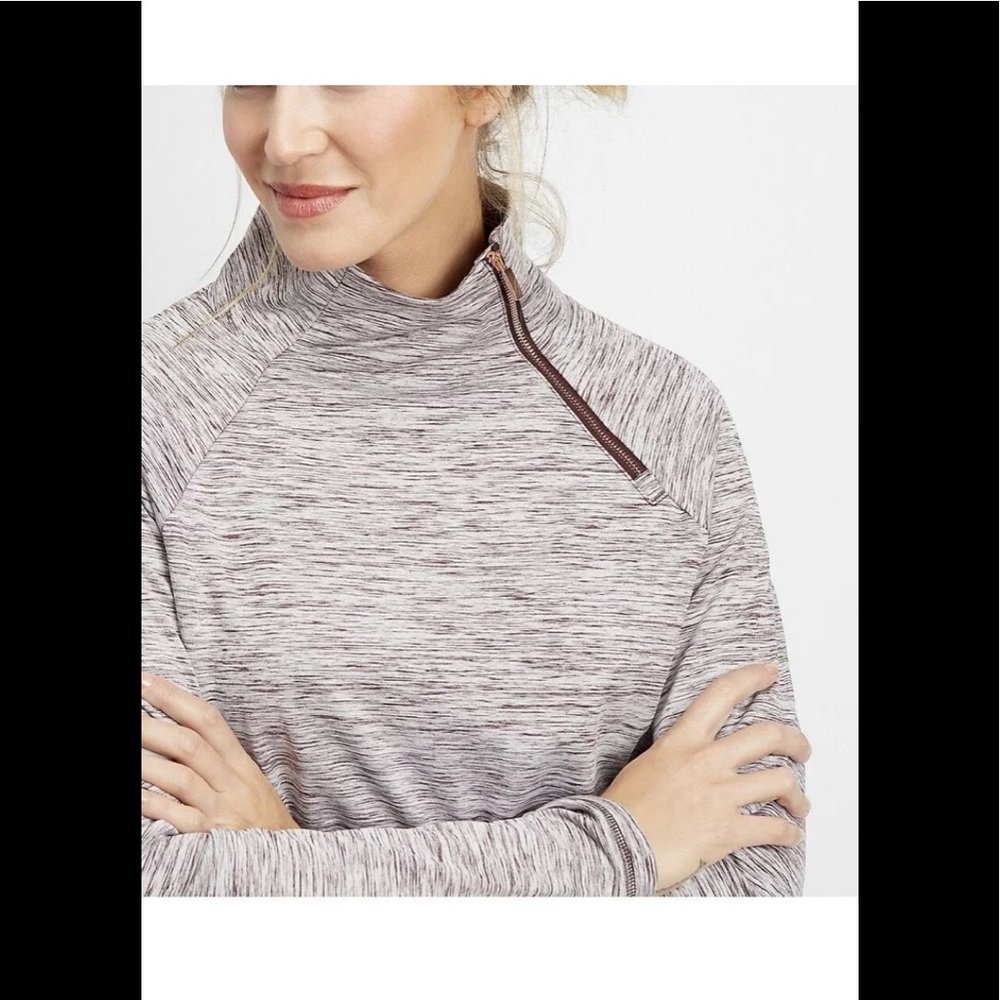 Maurice’s zip mock neck active top small purple space dye